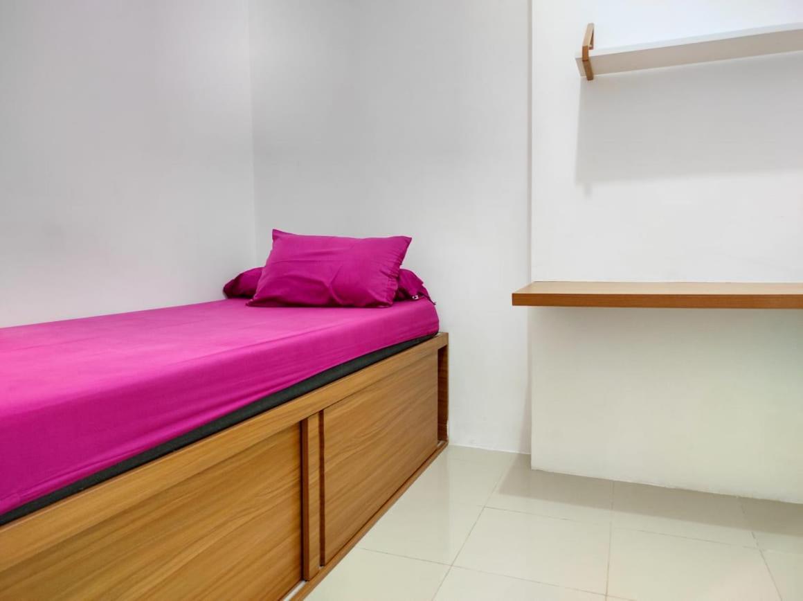 Apartemen Bassura City By Globy Property Giacarta Esterno foto
